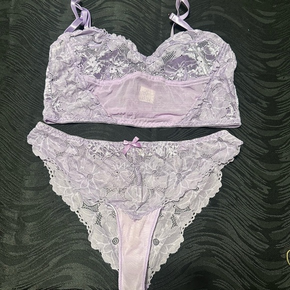 Lavender Lace Lingerie Set - Picture 3 of 5